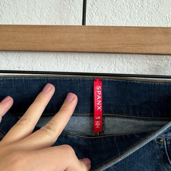 Spanx High-Rise Distressed Ankle Skinny Pull-On Denim Jeans Medium Wash Blue L - Picture 14 of 16